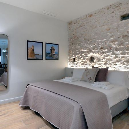 Villar Suites By Cadiz4Rentals Экстерьер фото