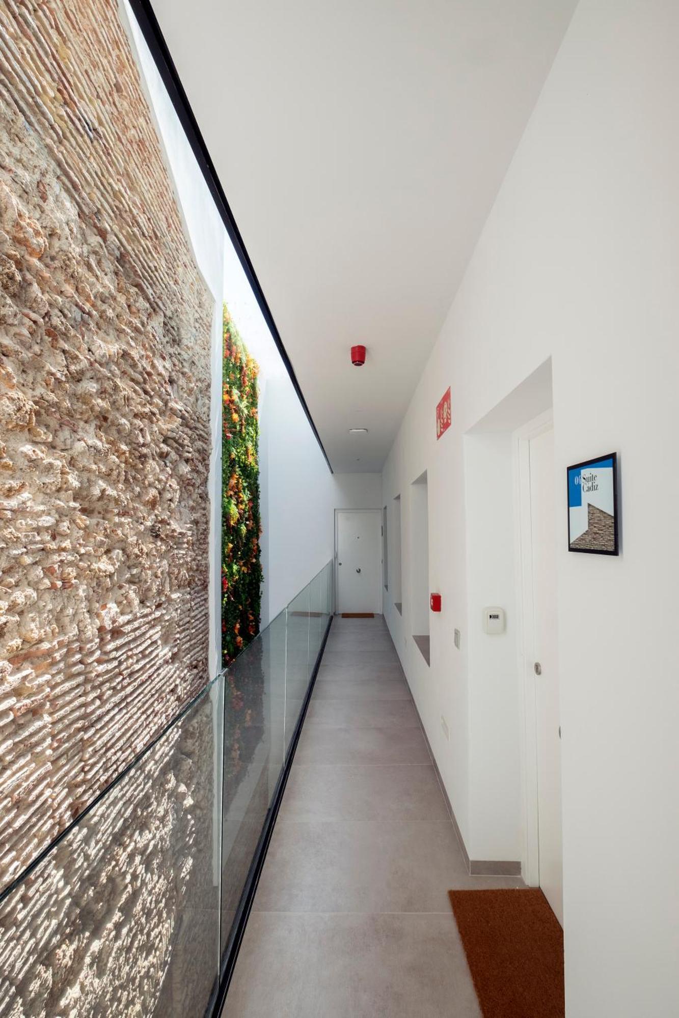 Villar Suites By Cadiz4Rentals Экстерьер фото