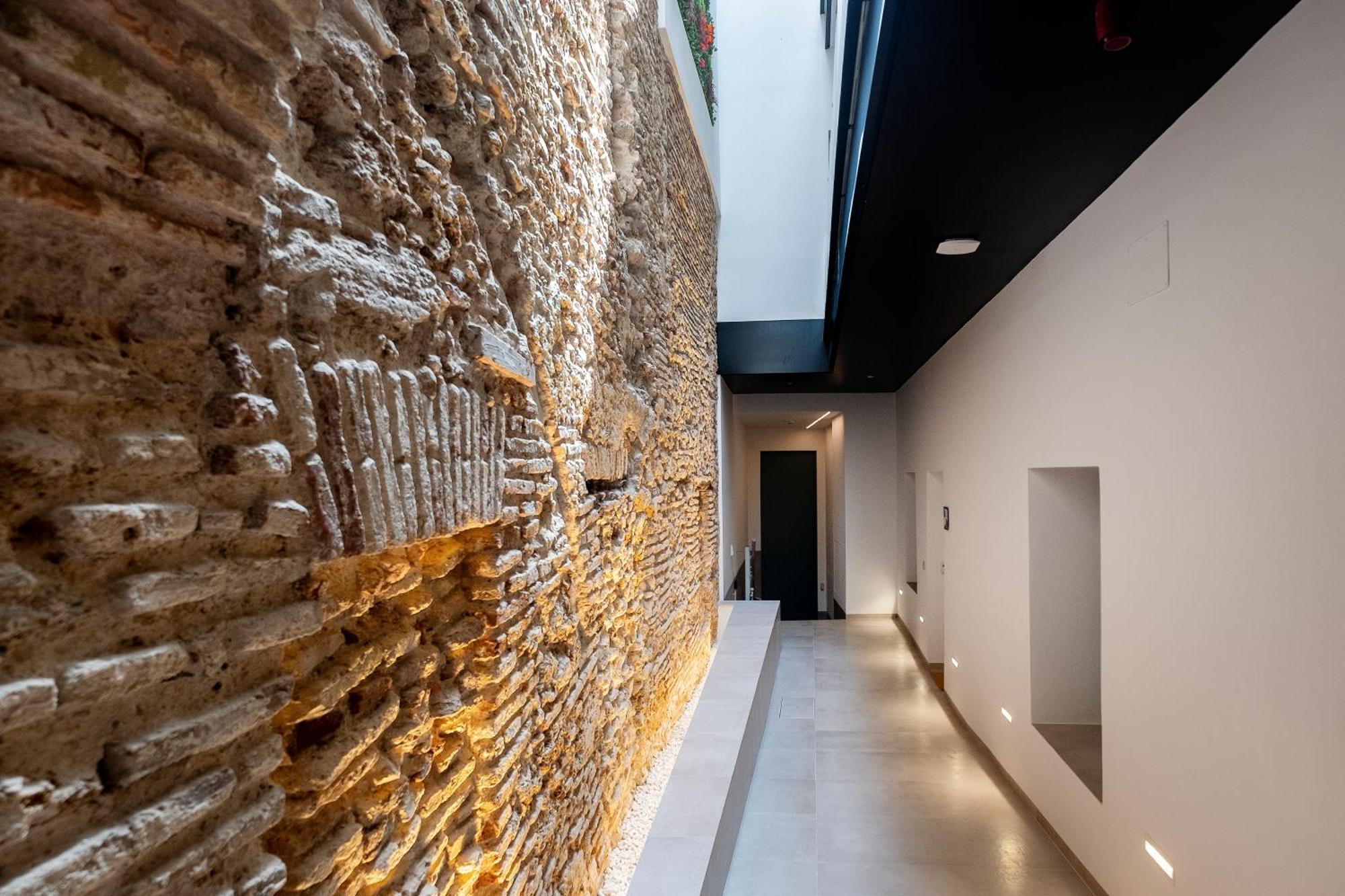 Villar Suites By Cadiz4Rentals Экстерьер фото