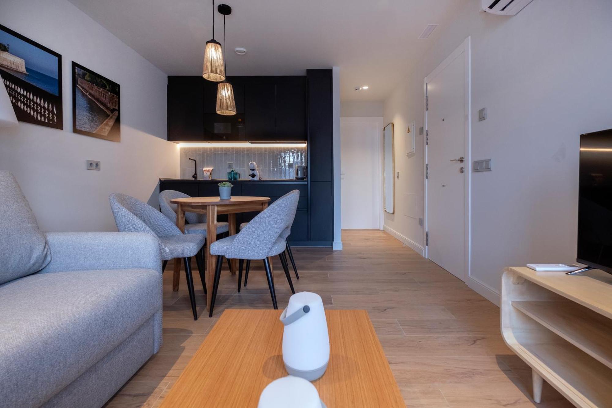 Villar Suites By Cadiz4Rentals Экстерьер фото