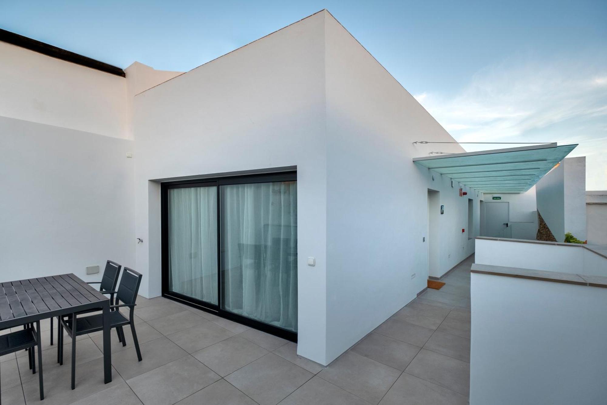 Villar Suites By Cadiz4Rentals Экстерьер фото